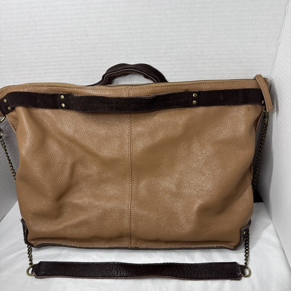 Jo Handbags Hobo Day Shopper Tan and Brown Pebbled Leather 17"x11"x4.5" - Picture 3 of 16